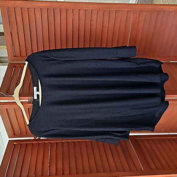 Rose & Olive Tops - Rose + Olive ladie's black 3/4 split/buttoned sleeve blouse - size 3X NWT